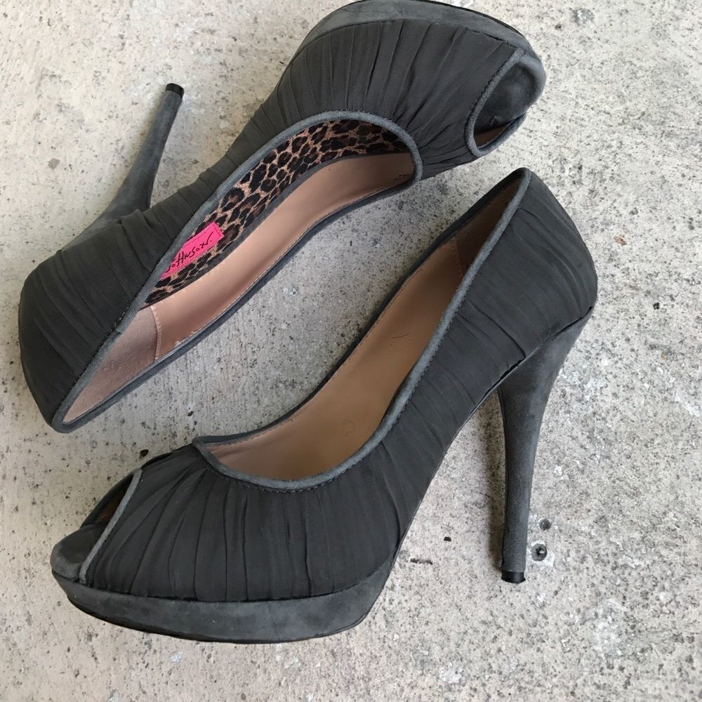 Betsey  Johnson  platform heels